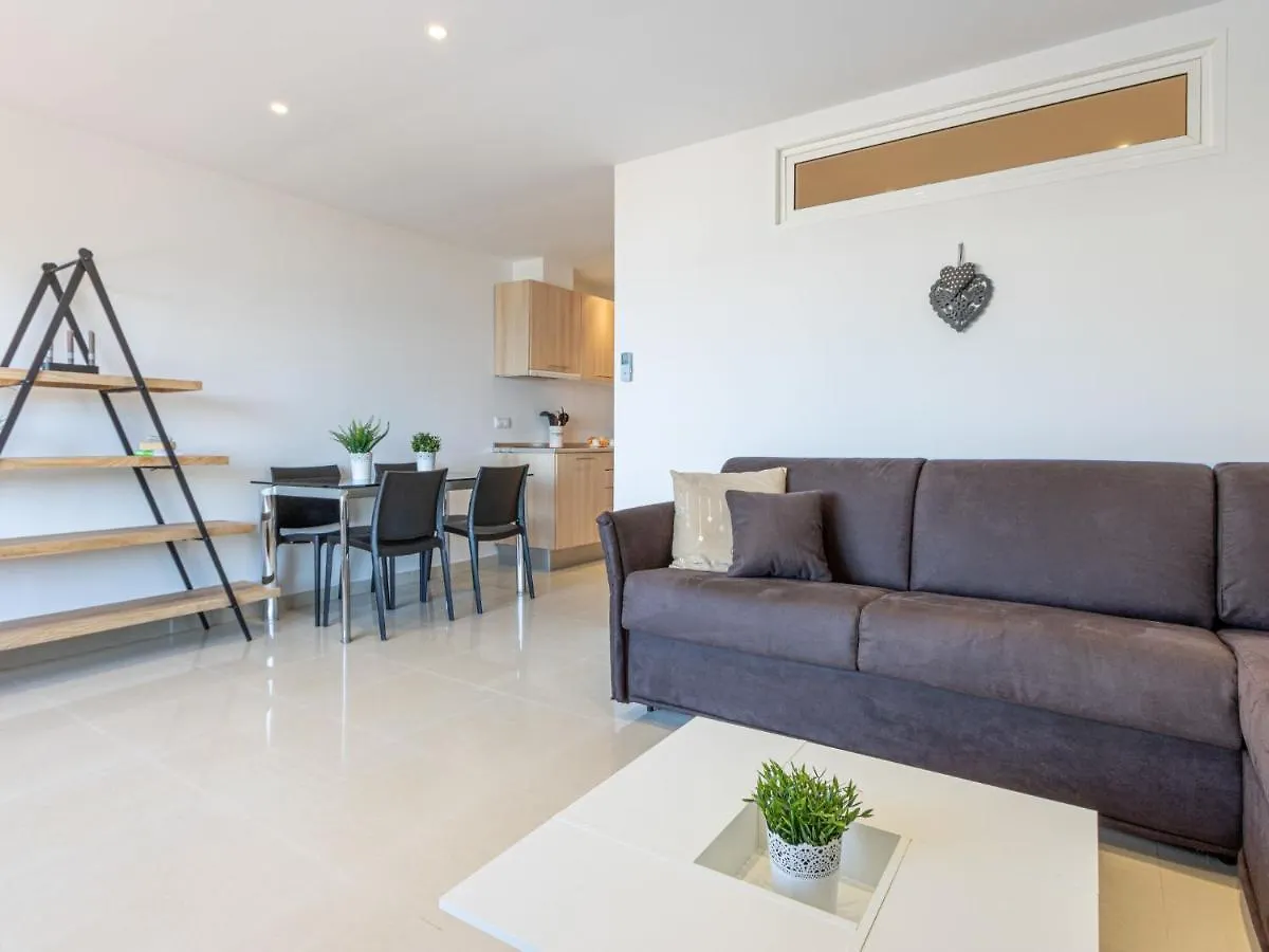 Apartment Xavi By Interhome Roses